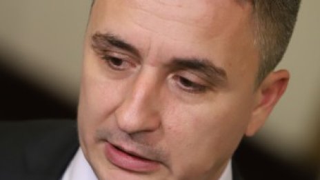 Николов: Газ има, разходите трябва да се направят социално поносими