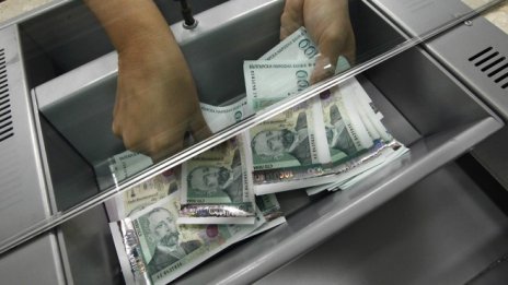 Доходите в България растат с близо 10% през първото тримесечие