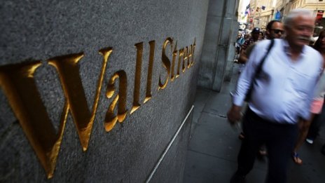 Dow Jones остава в подножието на заветните 20 000 пункта