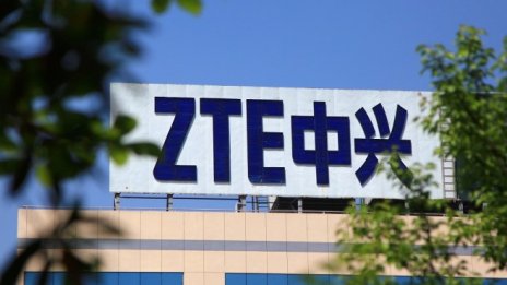 Нетната загуба на ZTE за полугодието достигна 7,8 млрд. юана