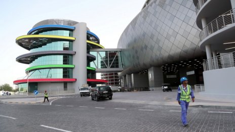 Кризата в Залива може да постави в риск строителни проекти за 200 млрд. долара