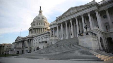 Камарата на представителите в Конгреса отмени редица ограничения за Wall Street