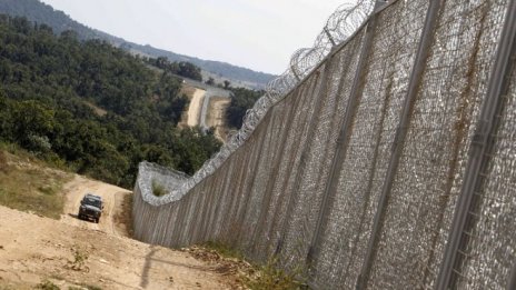 БСП сезира прокуратурата и ДАНС за нарушения при строежа на оградата по границата