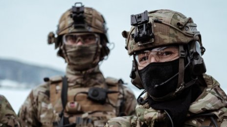 Kathimerini: НАТО разполага 3000 военни в България и Румъния
