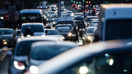 Европейската автомобилна индустрия иска от ЕК още отстъпки относно емисиите