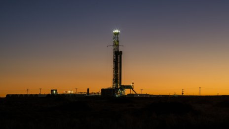 Оптимизмът за Китай води петрола към седмично поскъпване