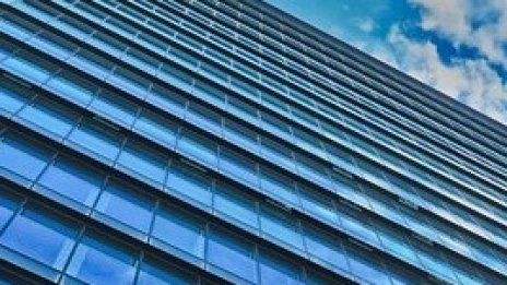 Прокуратурата поиска проверка на небостъргач в центъра на София