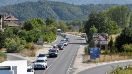 Всякакви наказания за нарушенията по пътищата ще се налагат само с фишове