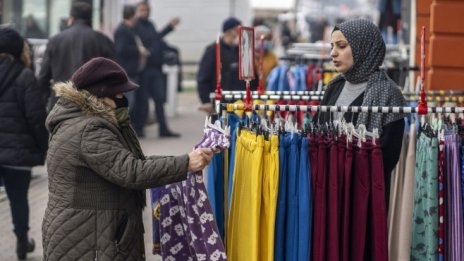 Инфлацията в Турция може да се забави, но не и преди отново да се ускори