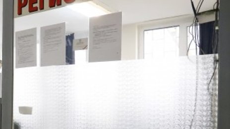 От утре възобновяват плановите детски и женски консултации и прием в болниците