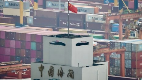 Глобализацията може да оцелее в търговската война на САЩ