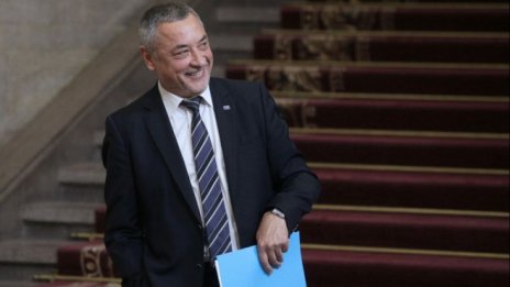 Нарушенията на бизнеса по морето намаляват, отчете Симеонов