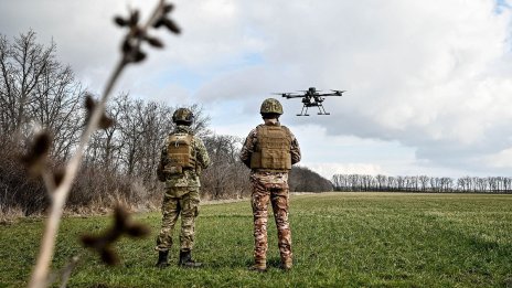 Ще се справи ли Украйна и без военната помощ от САЩ?