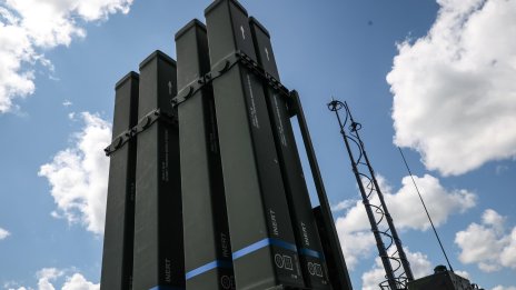Кабинетът одобри придобиването на зенитно-ракетни комплекси за над 1 млрд. евро