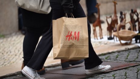 H&M изплува от кризата с натрупания инвентар