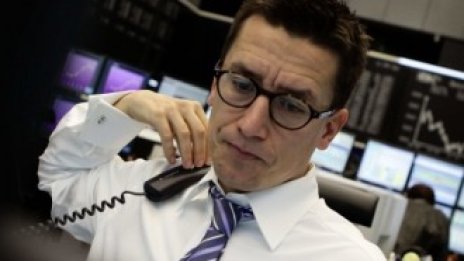 Катастрофален старт на седмицата за DAX