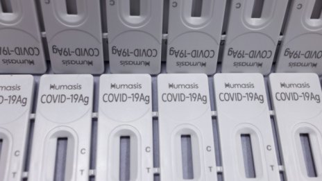 Италия ще отчита в инфлацията си Covid тестове и офис столове