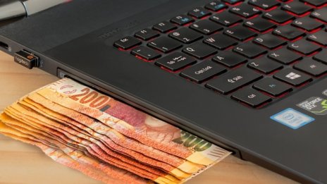 Едва 5% от българите ползват онлайн банкиране