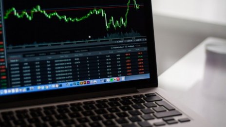 Европейските борси затвориха на зелено въпреки страховете за коронавируса