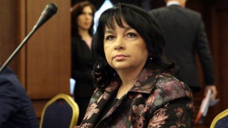 Петкова: Има ясна заявка газът от "Турски поток" за Европа да минава през България