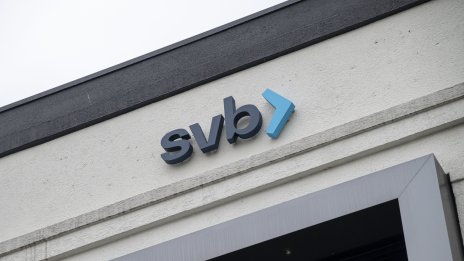 Как колапсът на Silicon Valley Bank повлия на технологичния сектор?