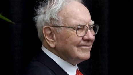 Защо Уорън Бъфет изведнъж заобича технологичните акции