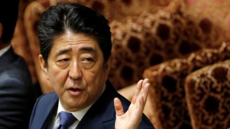 Японският премиер обяви пакет от стимули в размер на близо 18 млрд. долара 