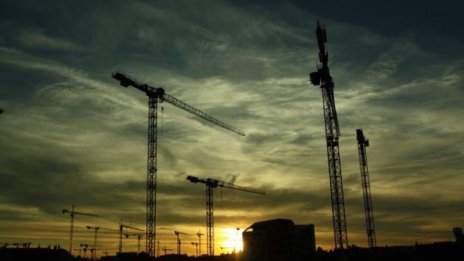 Строителни фирми от големите градове в България търсят парцели в София