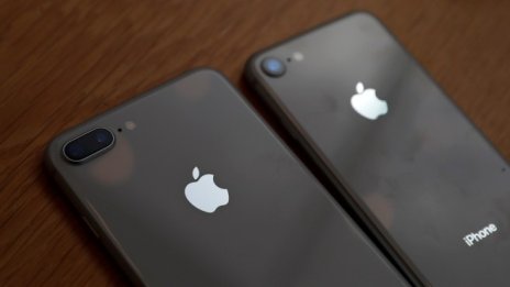 Разочарованието от iPhone нанася удар на доставчиците на Apple