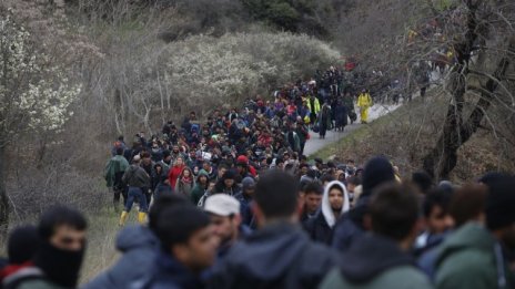 Държавите от ЕС, отказали релокация на бежанци, ще дължат финансова подкрепа