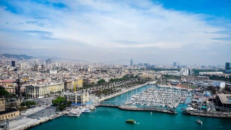 Барселона се прицелва в круизните кораби в поредната си битка със свръхтуризма