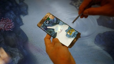 Акциите на Samsung се потопиха след новините за проблеми с Galaxy Note 7