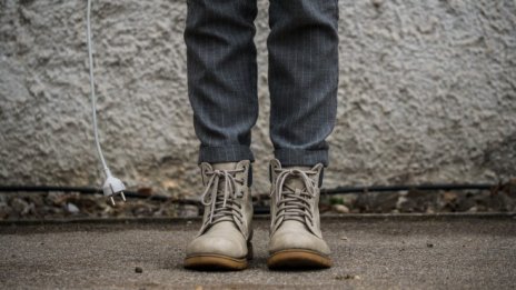 Първи голям германски доставчик на ток прекратява доставки