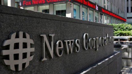 News Corp надмина очакванията на Wall Street