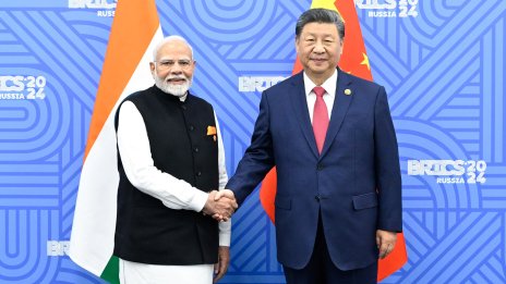 Моди: Индия е ангажирана да подобри отношенията с Китай