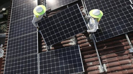 230 хил. соларни панела се инсталират всеки ден в ЕС от 2019 г. насам