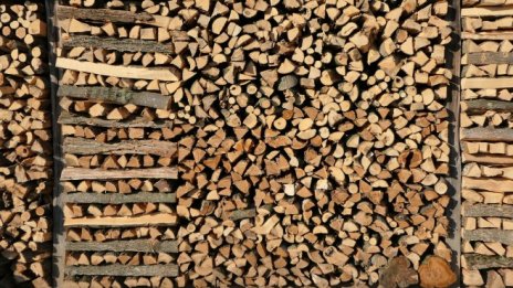 Най-търсени са целевите помощи за отопление с твърдо гориво 