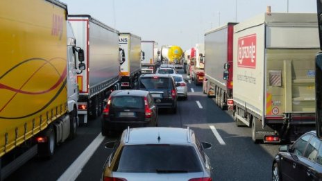 Превозвачи: Само рециклиращите фирми ще имат полза от продуктовата такса