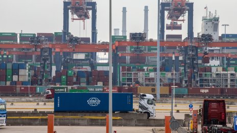 Нидерландската икономика изненадващо се оказа в рецесия