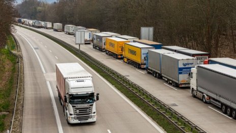 България е втора в ЕС по продажби на търговски автомобили над 3,5 тона за април