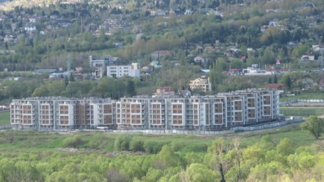 Предлагането на имоти надвишава търсенето въпреки ръста при сделките