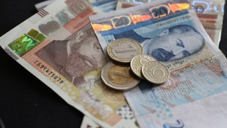 Размерът на социалните помощи ще се определя от линията на бедност