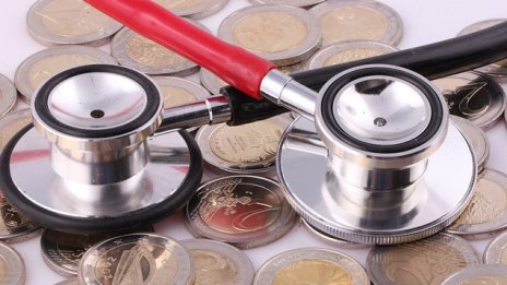 НЗОК ще разполага с близо 1 млрд. лв. повече за тази година