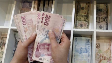 Докога ще продължат турбуленциите при турската лира?