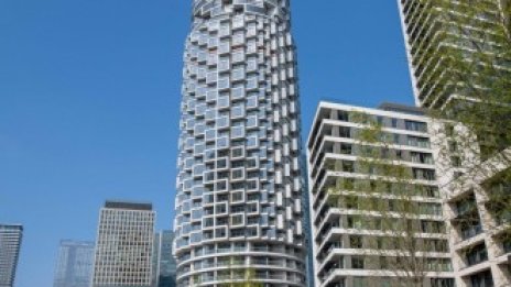 Китайци търсят жилища за децата си в новите лондонски кули