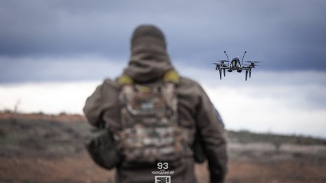 Дрон атакува областта, откъдето беше изстреляна ракетата "Орешник"