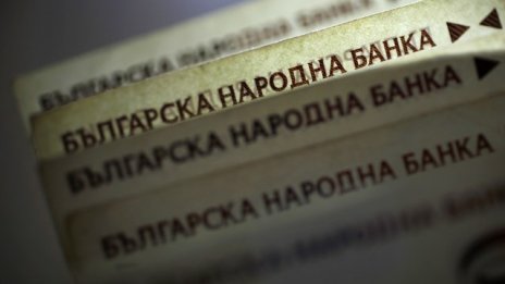 Делът на лошите кредити през октомври намалява до най-ниското ниво от юни 2011 г.