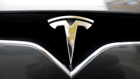 Акциите на Tesla достигнаха исторически връх