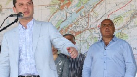 Започна изграждането на газовата връзка с Румъния