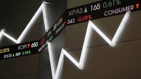 Hang Seng поведе печелившите индекси в Азия